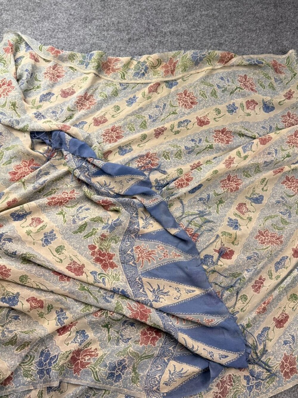 vintage floral batik sarong wrap scarf blue beige red fringe 72"x41" lightweight